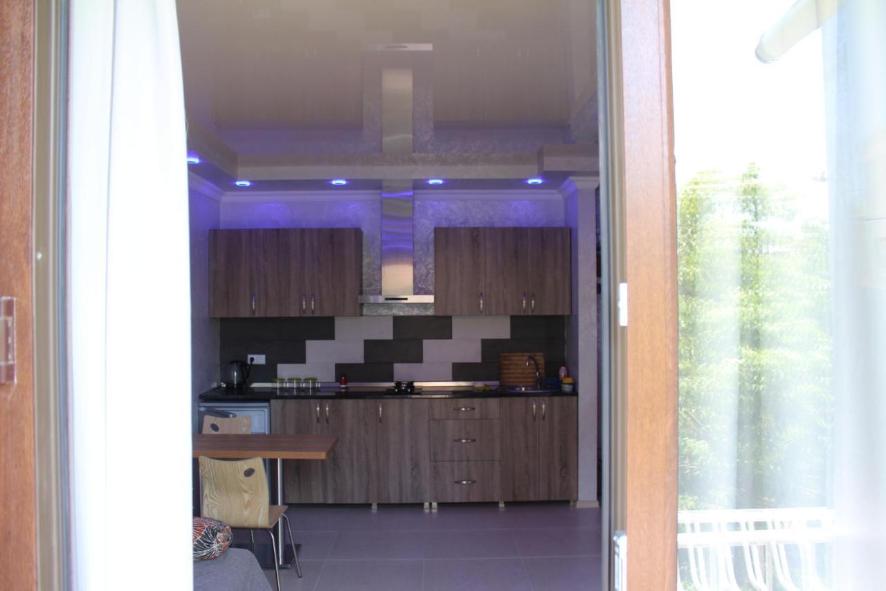 Oldbatumi Apartment Extérieur photo