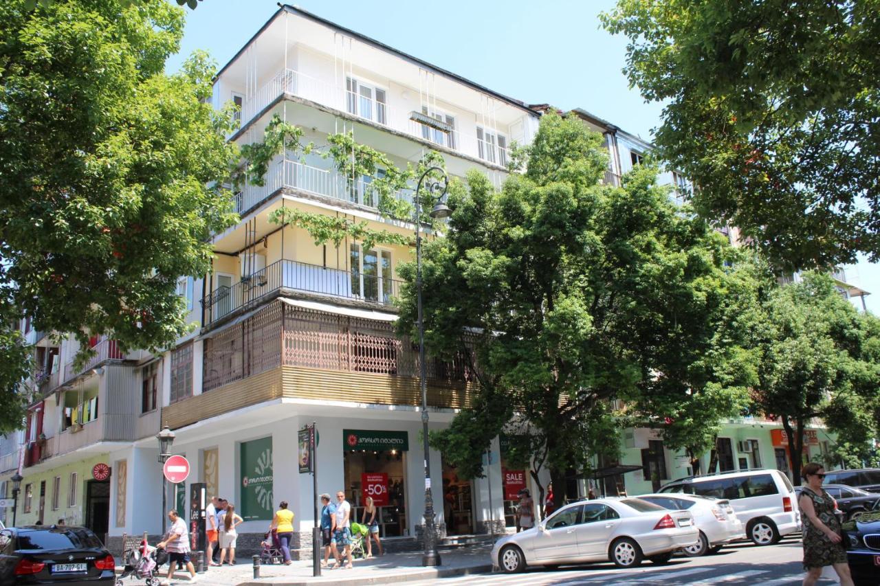 Oldbatumi Apartment Extérieur photo